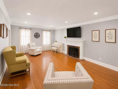 Living - 4660 Millhaven Rd, Martinez, GA 30907 photo 2 of 2