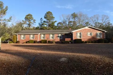 4 Healthy Pine Rd, Camden, SC 29020