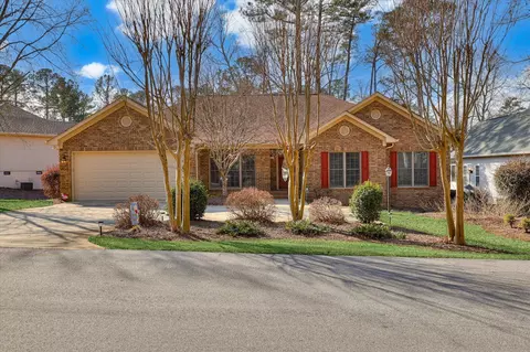 124 Magnolia Dr, Mccormick, SC 29835