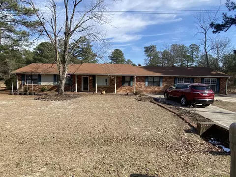 4202 Cedarwood Dr, Hephzibah, GA 30815