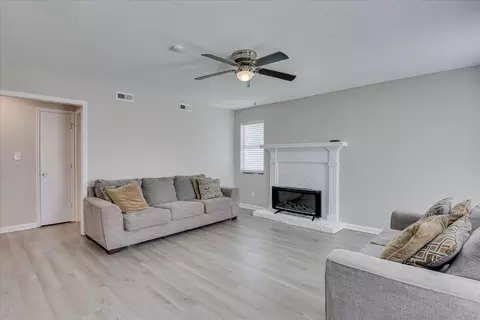 Living - 2904 Pleasant Ct, Augusta, GA 30907 photo 1 of 4