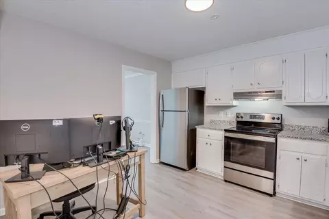 Kitchen - 2904 Pleasant Ct, Augusta, GA 30907 photo 2 of 3