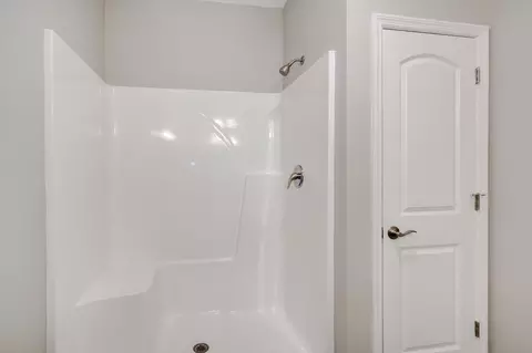 Bath - 3514 Melody Dr, Augusta, GA 30906 photo 2 of 3