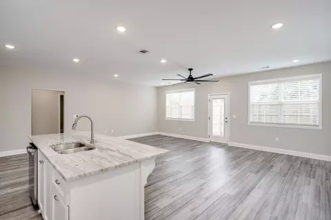 Living - 3514 Melody Dr, Augusta, GA 30906 photo 2 of 6