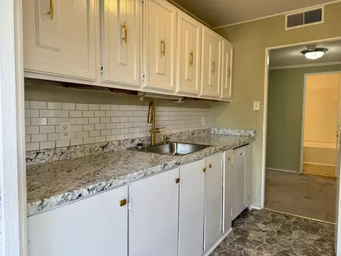 Kitchen - 609 Hillcrest Dr, Thomson, GA 30824 photo 1 of 2