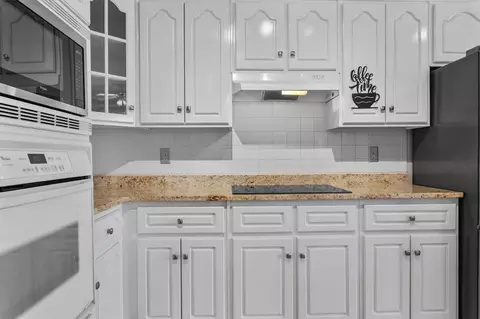 Kitchen - 1217 Oakton Trl, Evans, GA 30809 photo 5 of 5