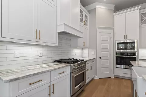 Kitchen - 827 Sparrow Point Ave, Evans, GA 30809 photo 4 of 5