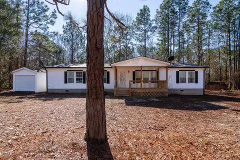 2546 Hancock Landing Rd, Waynesboro, GA 30830