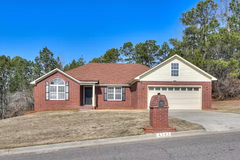 4343 Creekview Dr, Hephzibah, GA 30815