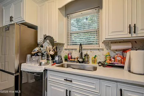 Kitchen - 2217 Buckingham Dr, Augusta, GA 30906 photo 5 of 8