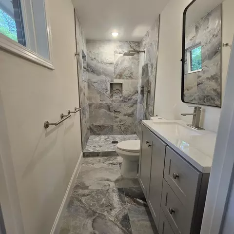 Bath - 3003 Thomas Ln, Augusta, GA 30906 photo 1 of 1