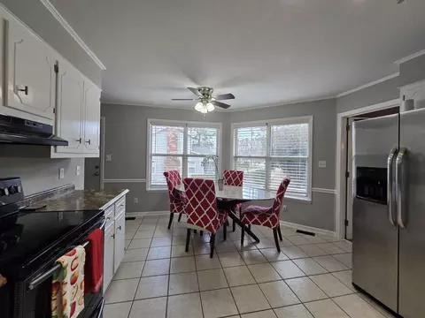 Kitchen - 177 Ashley Cir, Augusta, GA 30907 photo 2 of 2
