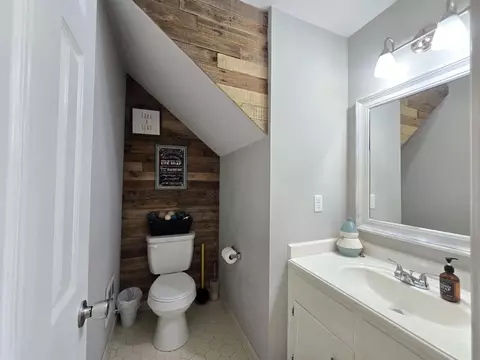 Bath - 177 Ashley Cir, Augusta, GA 30907 photo 1 of 3