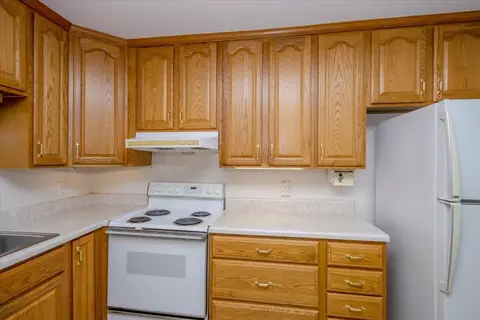 Kitchen - 2145 Hillsinger Rd, Augusta, GA 30904 photo 3 of 5