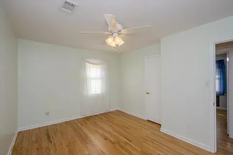 Bedroom - 2145 Hillsinger Rd, Augusta, GA 30904 photo 4 of 8