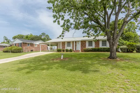Exterior - 2145 Hillsinger Rd, Augusta, GA 30904 photo 4 of 10