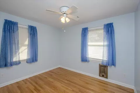 Bedroom - 2145 Hillsinger Rd, Augusta, GA 30904 photo 7 of 8