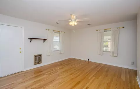 Living - 2145 Hillsinger Rd, Augusta, GA 30904 photo 1 of 3