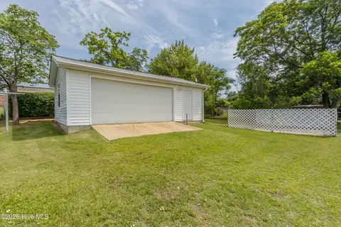 Exterior - 2145 Hillsinger Rd, Augusta, GA 30904 photo 9 of 10