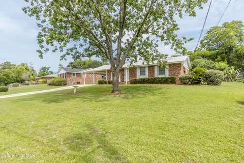 Exterior - 2145 Hillsinger Rd, Augusta, GA 30904 photo 3 of 10