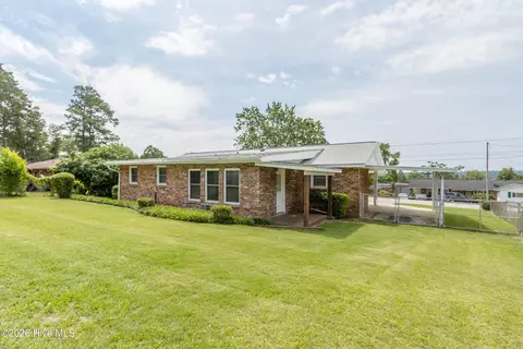 Exterior - 2145 Hillsinger Rd, Augusta, GA 30904 photo 7 of 10