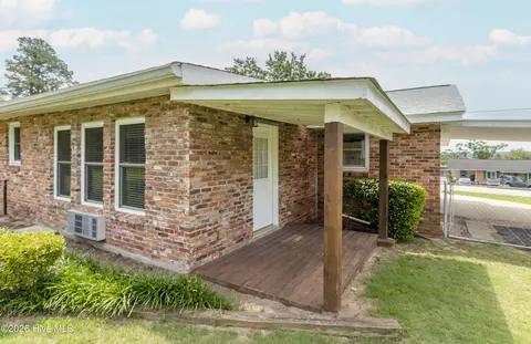 Exterior - 2145 Hillsinger Rd, Augusta, GA 30904 photo 5 of 10