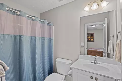 Bath - 7210 Hoffman Dr, Evans, GA 30809 photo 4 of 5