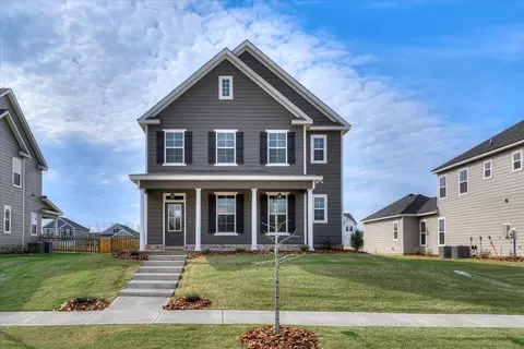 919 Walker Point Dr, Grovetown, GA 30813