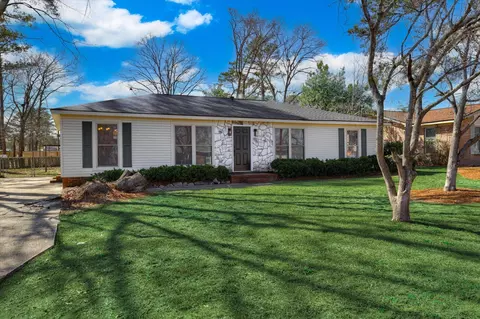 4121 Englewood Dr, Martinez, GA 30907