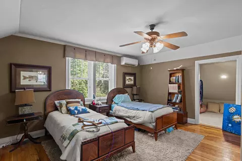 Bedroom - 219 White Oak St, Thomson, GA 30824 photo 7 of 10
