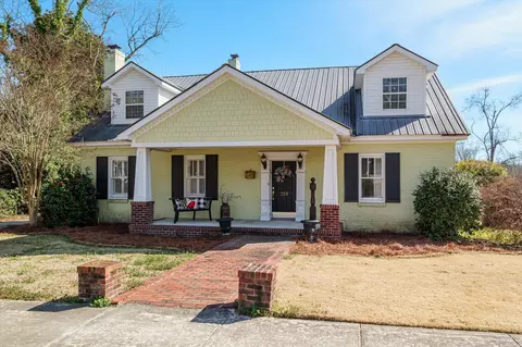 Exterior - 219 White Oak St, Thomson, GA 30824 photo 2 of 16