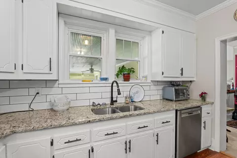 Kitchen - 219 White Oak St, Thomson, GA 30824 photo 5 of 8