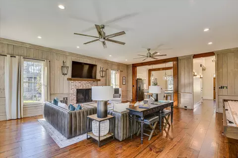 Living - 205 Minchew Ln, Evans, GA 30809 photo 3 of 6