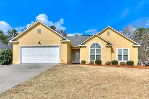 958 W Hunting Horn Way, Evans, GA 30809