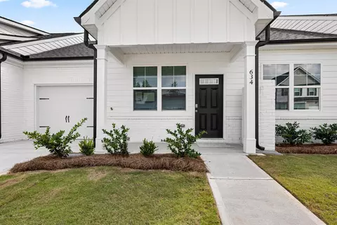 811 Feldspar Mnr, Graniteville, SC 29829