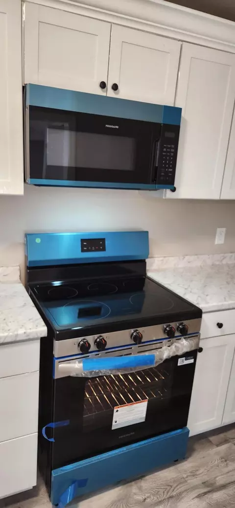Kitchen - 1612 Cornell Dr, Augusta, GA 30904 photo 4 of 7