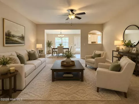 Living - 911 Goodale Dr, Augusta, GA 30909 photo 1 of 2