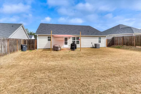 Exterior - 911 Goodale Dr, Augusta, GA 30909 photo 5 of 10