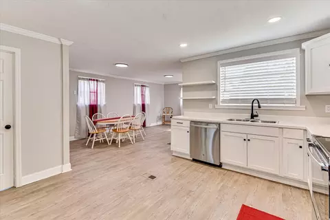 Kitchen - 212 Barrow Dr, Augusta, GA 30906 photo 1 of 3