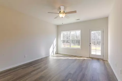Living - 354 Bordeaux Dr, Thomson, GA 30824 photo 1 of 1