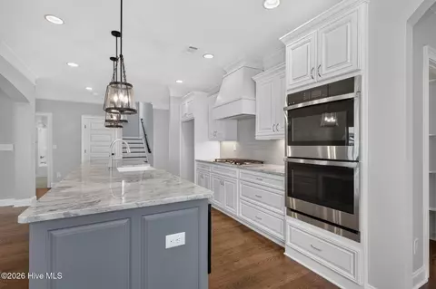 Kitchen - 449 Woodlawn St, Evans, GA 30809 photo 4 of 5