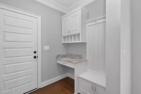 Entry Way - 449 Woodlawn St, Evans, GA 30809 photo 4 of 7