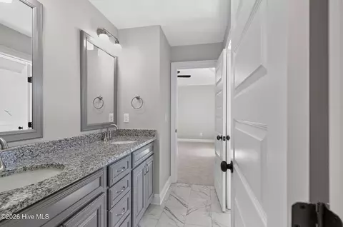Entry Way - 449 Woodlawn St, Evans, GA 30809 photo 7 of 7