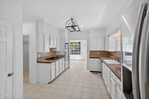Kitchen - 2014 Autumn Chase, Augusta, GA 30907 photo 4 of 4