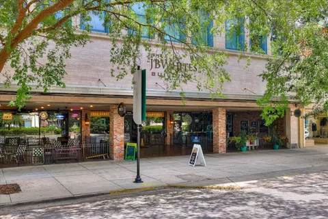 936 Broad St #404, Augusta, GA 30901 photo 2