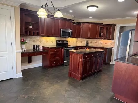 Kitchen - 5228 Windmill Pl, Evans, GA 30809 photo 1 of 6
