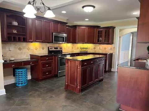 Kitchen - 5228 Windmill Pl, Evans, GA 30809 photo 6 of 6