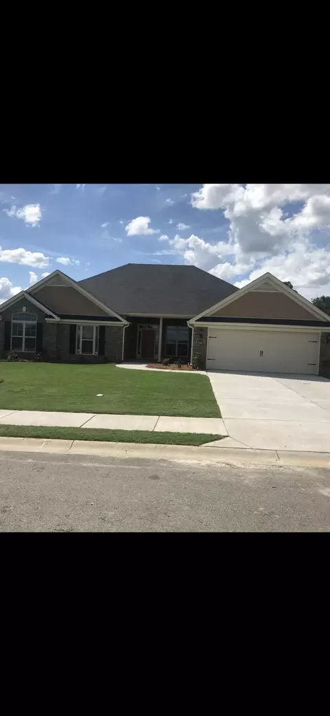 4886 Ken Miles Dr, Hephzibah, GA 30815