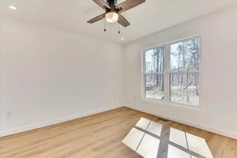 Bedroom - 4626 Silver Lake Dr, Evans, GA 30809 photo 6 of 7