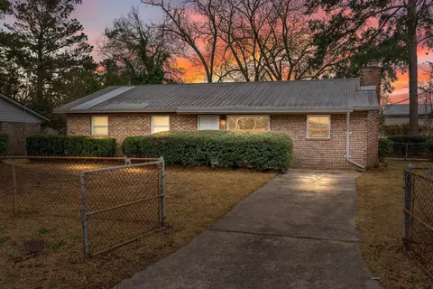 1918 Kings Grant Dr, Augusta, GA 30906